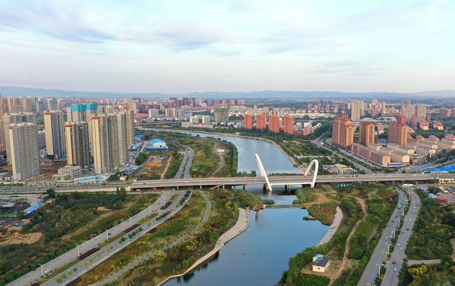 飛閱內蒙古 俯瞰小黑河