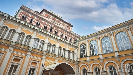  △當(dāng)?shù)貢r(shí)間3月21日，莫斯科，克里姆林宮。（總臺(tái)央廣記者潘毅拍攝）