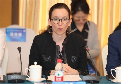 法國(guó)駐華大使館公使銜參贊白美燕致辭。主辦方供圖