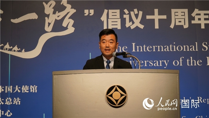 泰中“一帶一路”研究中心主任威倫發(fā)言。人民網 蔣曉辰攝