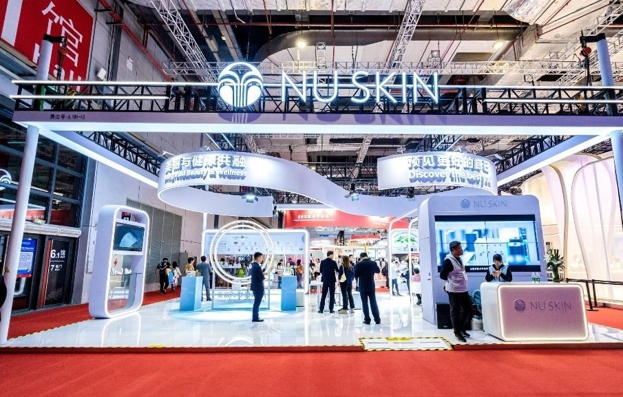 如新展臺。人民網(wǎng)記者 許維娜攝