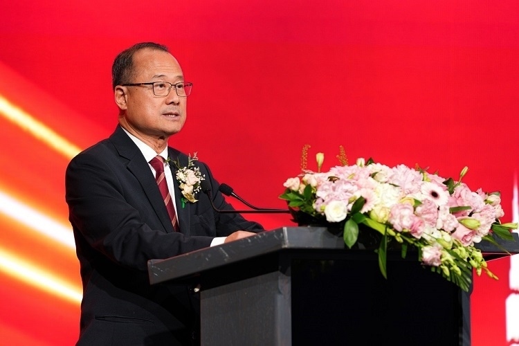 第十四屆全國政協(xié)常委、香港中華總商會會長蔡冠深致辭。阿聯(lián)酋中華工商總會供圖