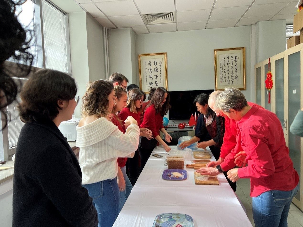 餃子工作坊現(xiàn)場。中東技術大學孔院供圖