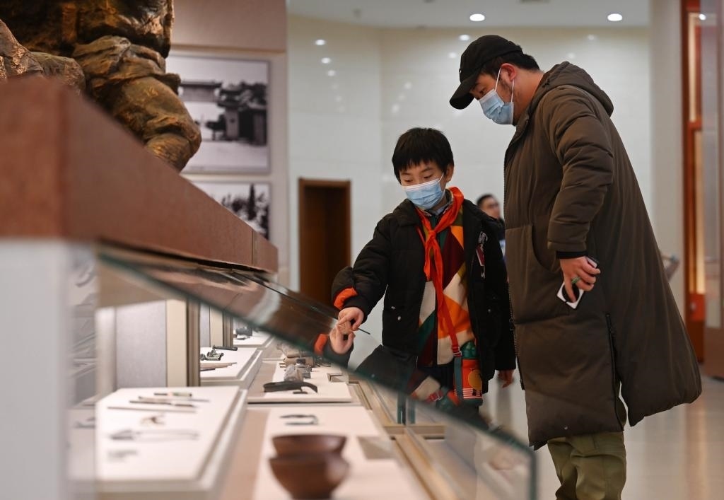 2024年1月29日，市民在平津戰(zhàn)役紀(jì)念館參觀。