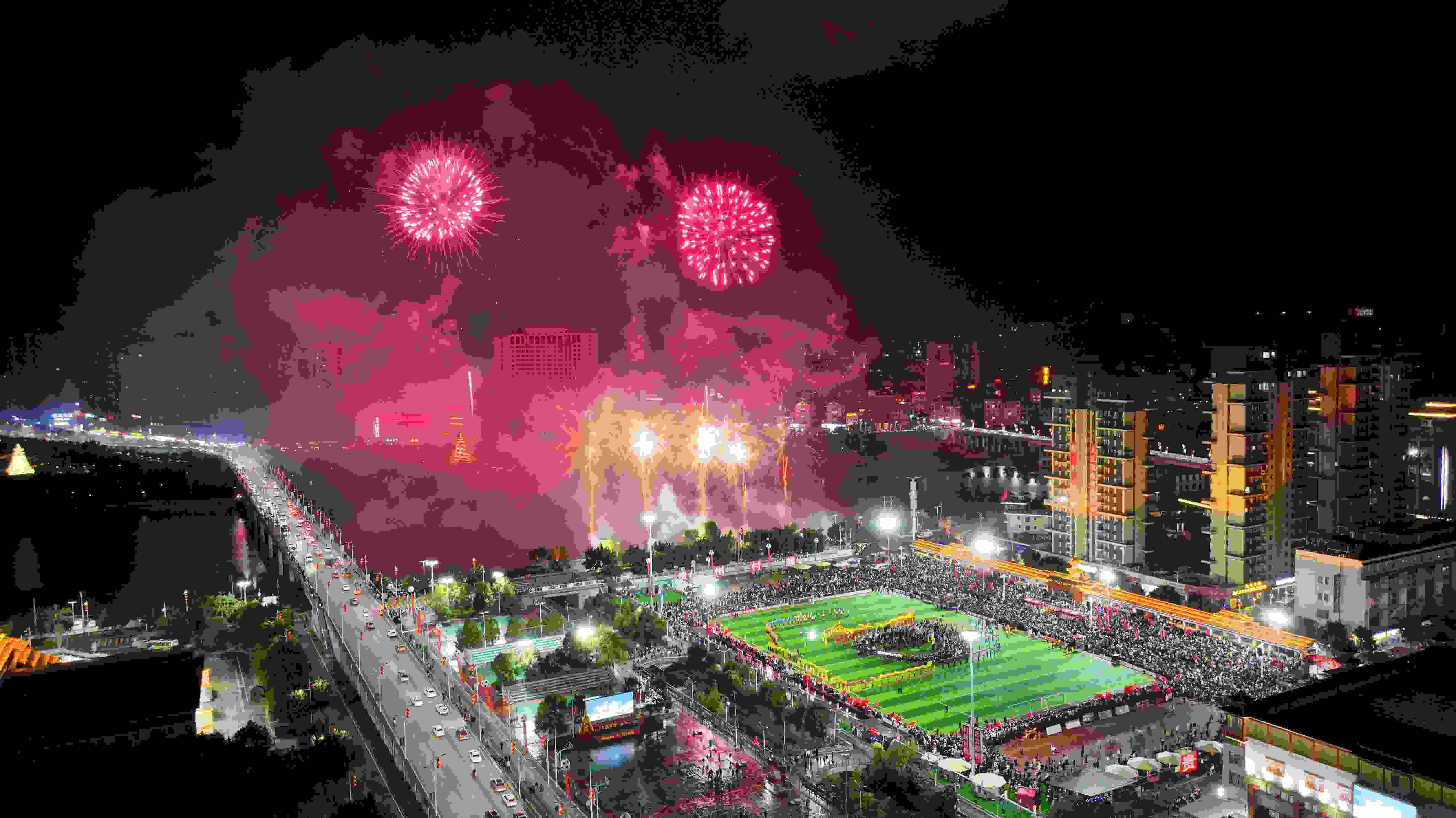 貴州榕江“村超”現(xiàn)場(chǎng)。韋貴金 攝