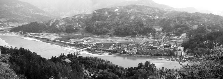 搬遷前的景寧外舍村。供圖 共享聯(lián)盟·景寧