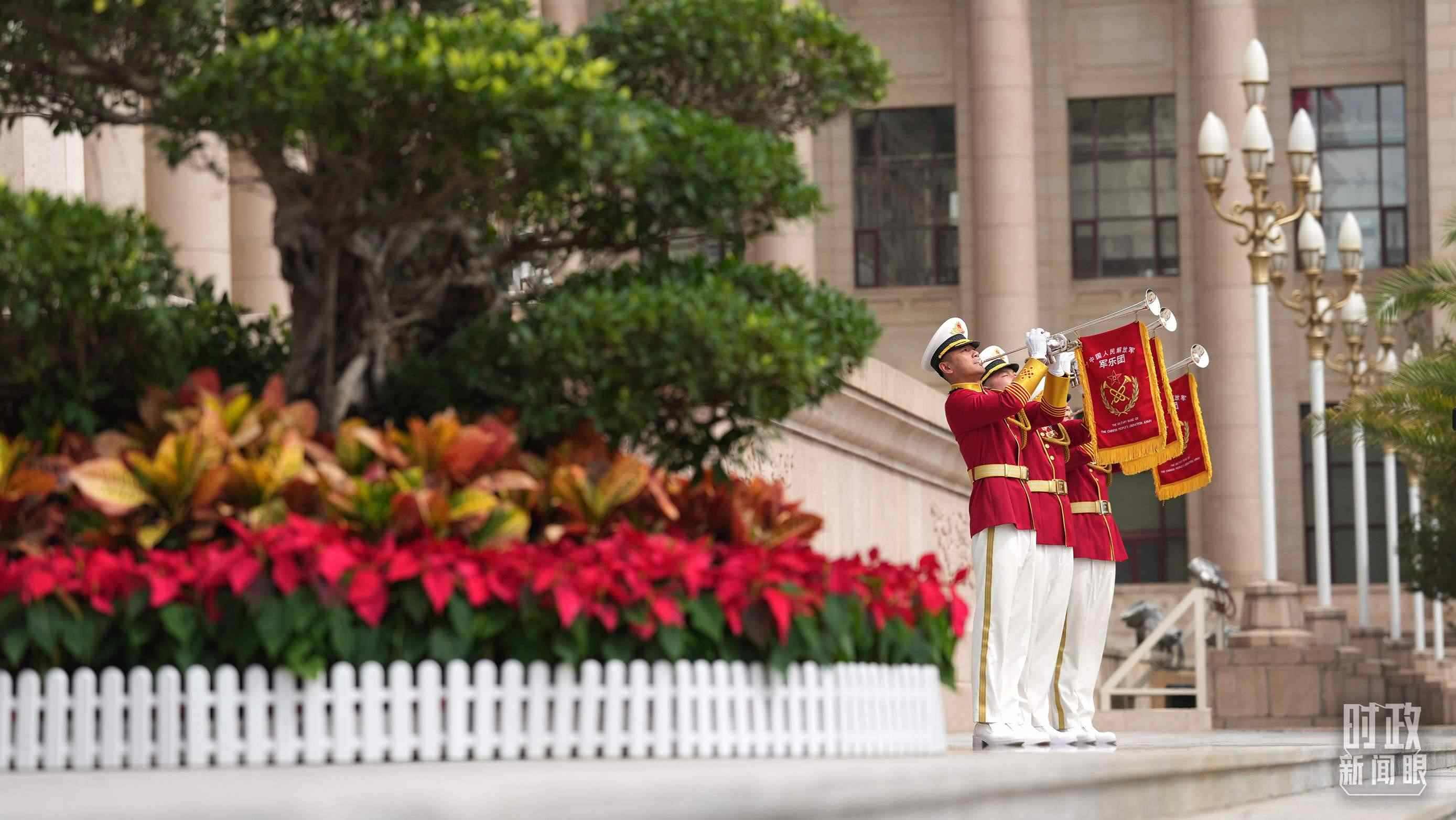 △歡迎儀式現(xiàn)場(chǎng)。（總臺(tái)國(guó)廣記者李晉拍攝）