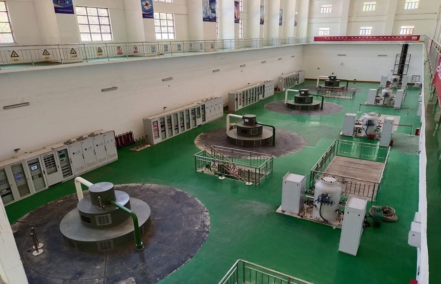  剛果（金）布桑加水電站四臺(tái)發(fā)電機(jī)組。中鐵資源集團(tuán)供圖