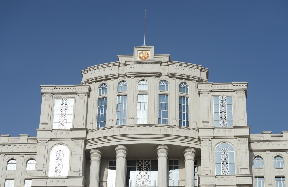 這是在杜尚別拍攝的塔吉克斯坦政府大樓。