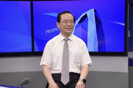 中國(guó)人民大學(xué)法學(xué)院教授、博士生導(dǎo)師楊建順。人民網(wǎng)記者 王曉嘯攝