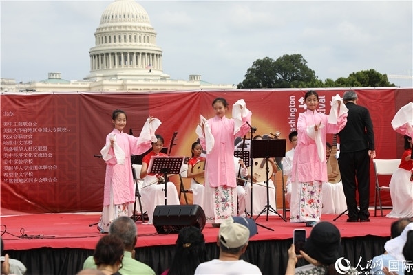 2、在華盛頓中國文化節(jié)活動上，還進(jìn)行了豐富多樣的中國文化演出。 人民網(wǎng)記者 李志偉攝