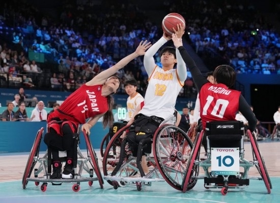 巴黎殘奧會｜“撞車、摔倒，我們都習(xí)慣了”