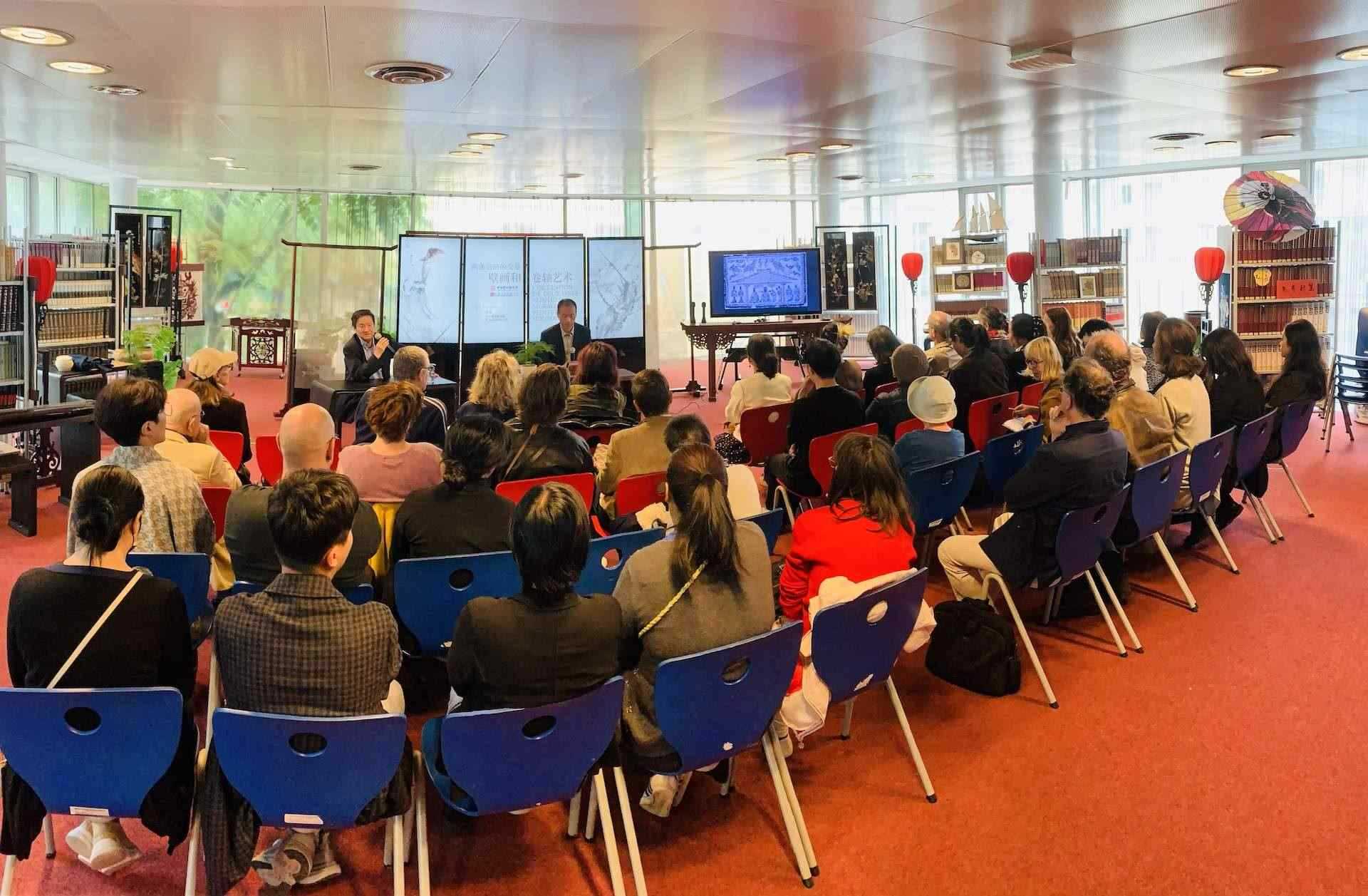 “絲路丹青——絲綢之路沿線壁畫傳摹展”在巴黎中國文化中心隆重開幕。中國藝術研究院供圖