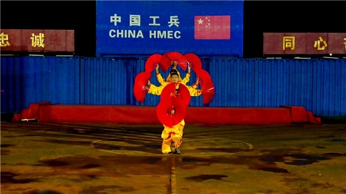 中國傳統(tǒng)文化節(jié)目表演。孫千攝