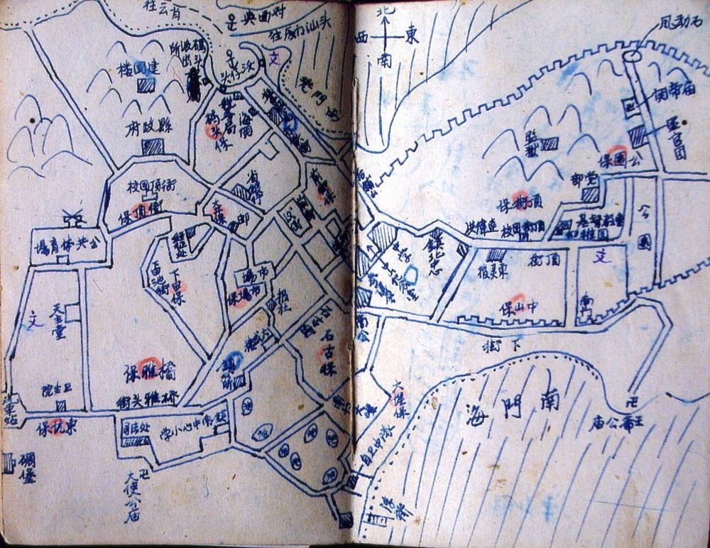 谷文昌在筆記本上繪制的東山建設規(guī)劃圖（資料照片）。