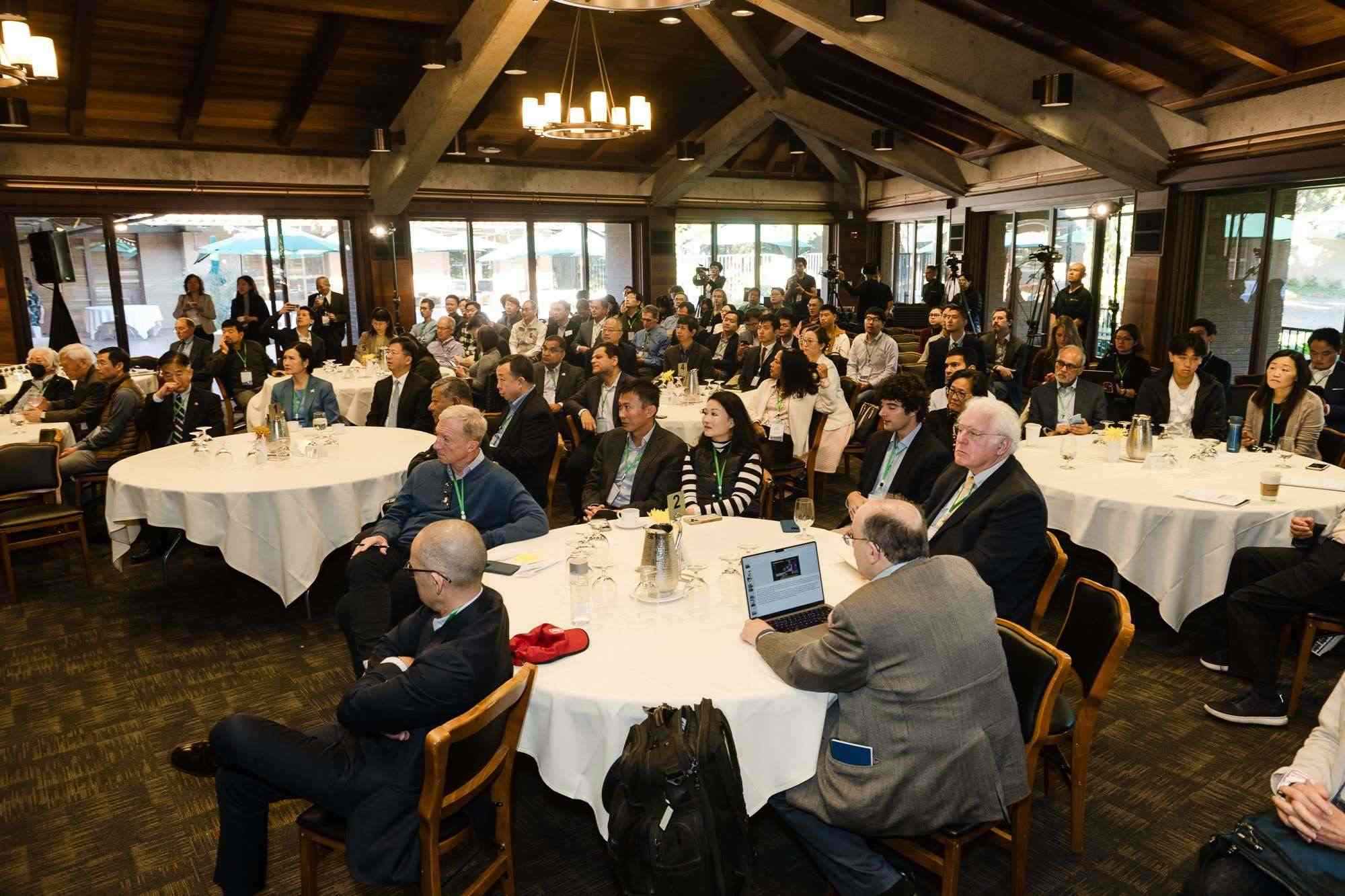 峰會現(xiàn)場。馮超攝