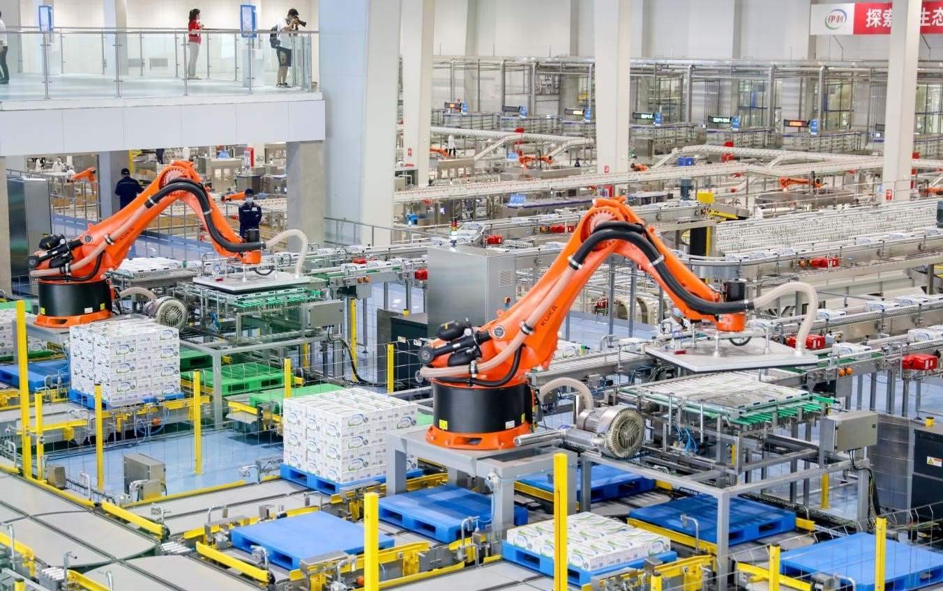 伊利數(shù)智化布局領跑行業(yè)。（受訪者供圖）