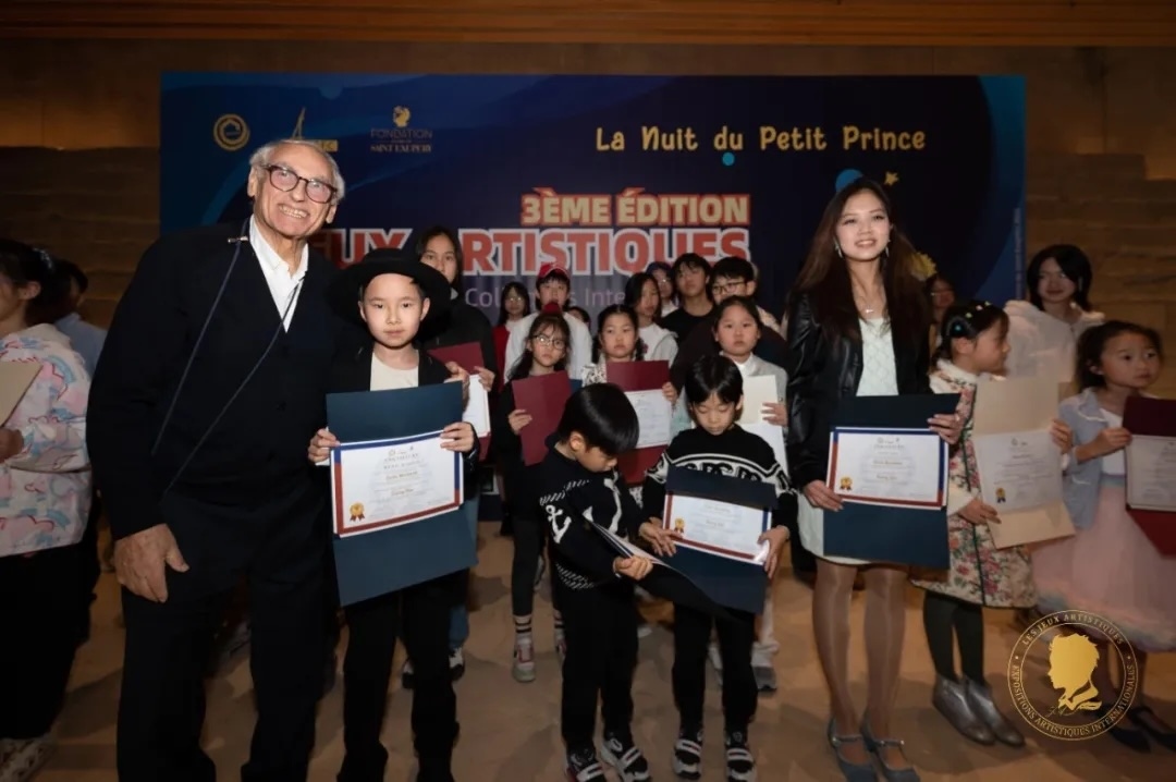 第三屆國際藝術(shù)聯(lián)創(chuàng)聯(lián)展盛大開幕。法中交流促進(jìn)會(huì)供圖