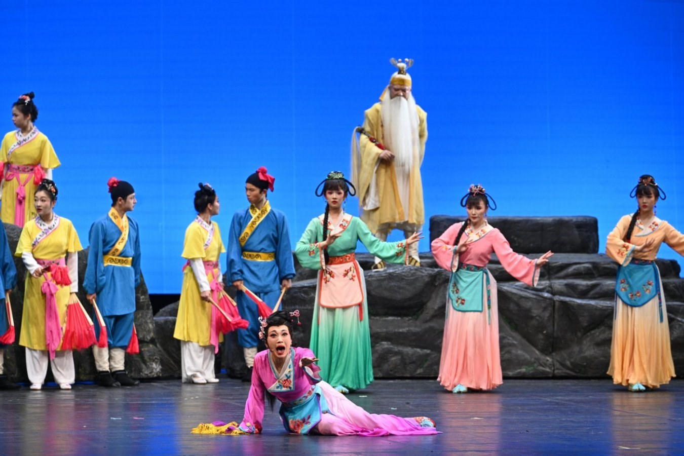 《七妹與蛇郎》演出劇照。國家大劇院供圖