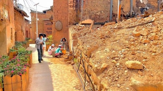 川美學(xué)生戶外實(shí)踐。